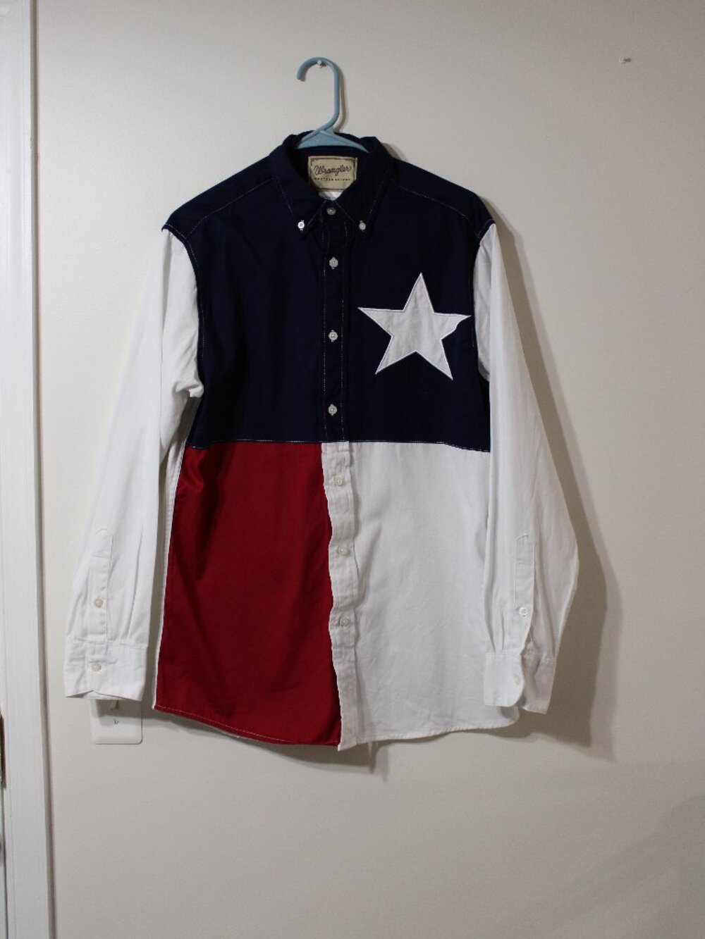 Wrangler Western Texas Flag Color Block Button Down Long Sleeve Shirt